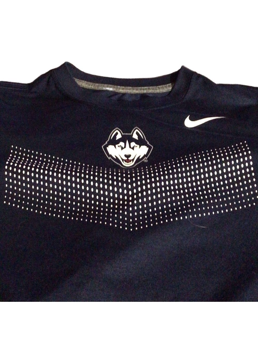 Nike UConn Huskies Navy Blue Apparel Boys XL